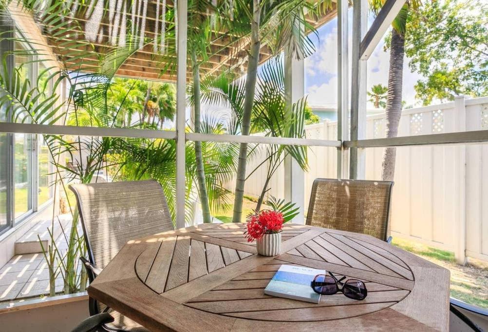 Beach Living At Island Pine Villas جورج تاون المظهر الخارجي الصورة